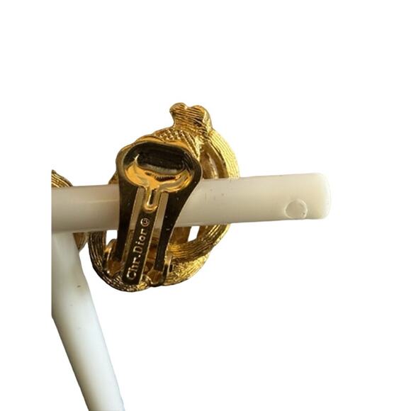 Christian Dior Vintage Love Knot Earrings*Worn by Meghan Markle May 2024 - Picture 8 of 8